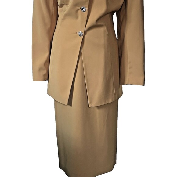 VTG Elite Champagne 2-Piece Rhinestone Embellished Skirt Suit Size 14 - Picture 4 of 4